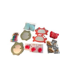 Kids Bath Bundle Crab & Frog Mirrors Bath Crayons Duck Toothpaste Cap NEW Lot 15